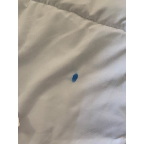 Twin White Comforter and Mattress Protector Box Spring Cover  Preowned - Picture 8 of 11